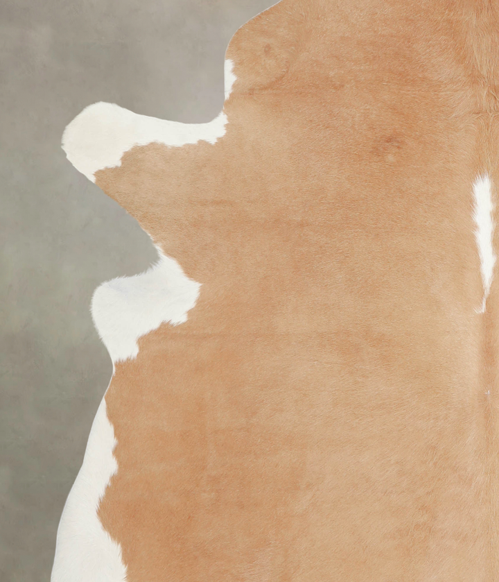 Beige and White XX-Large Brazilian Cowhide Rug 7'6"H x 6'11"W #A22449 by Hudson Hides