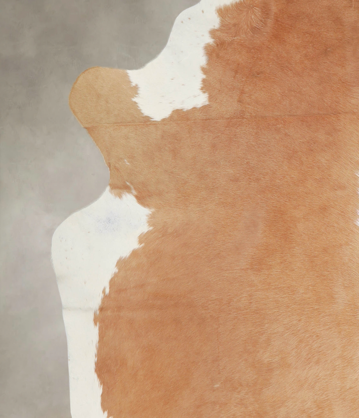 Beige and White XX-Large Brazilian Cowhide Rug 8'3"H x 7'1"W #A23071 by Hudson Hides