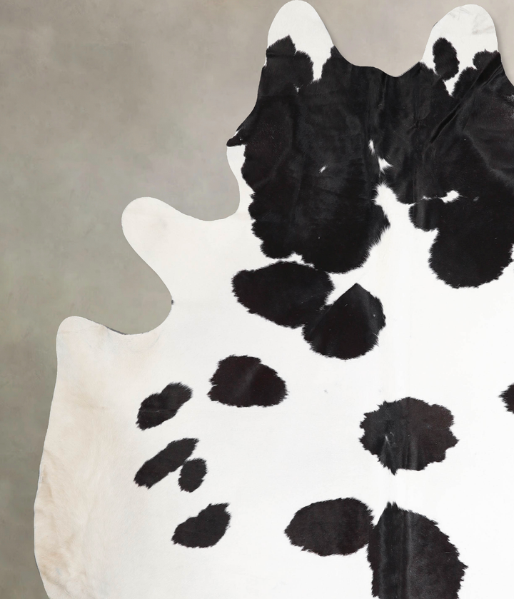 Black and White XX-Large Brazilian Cowhide Rug 8'5"H x 7'7"W #A46320 by Hudson Hides