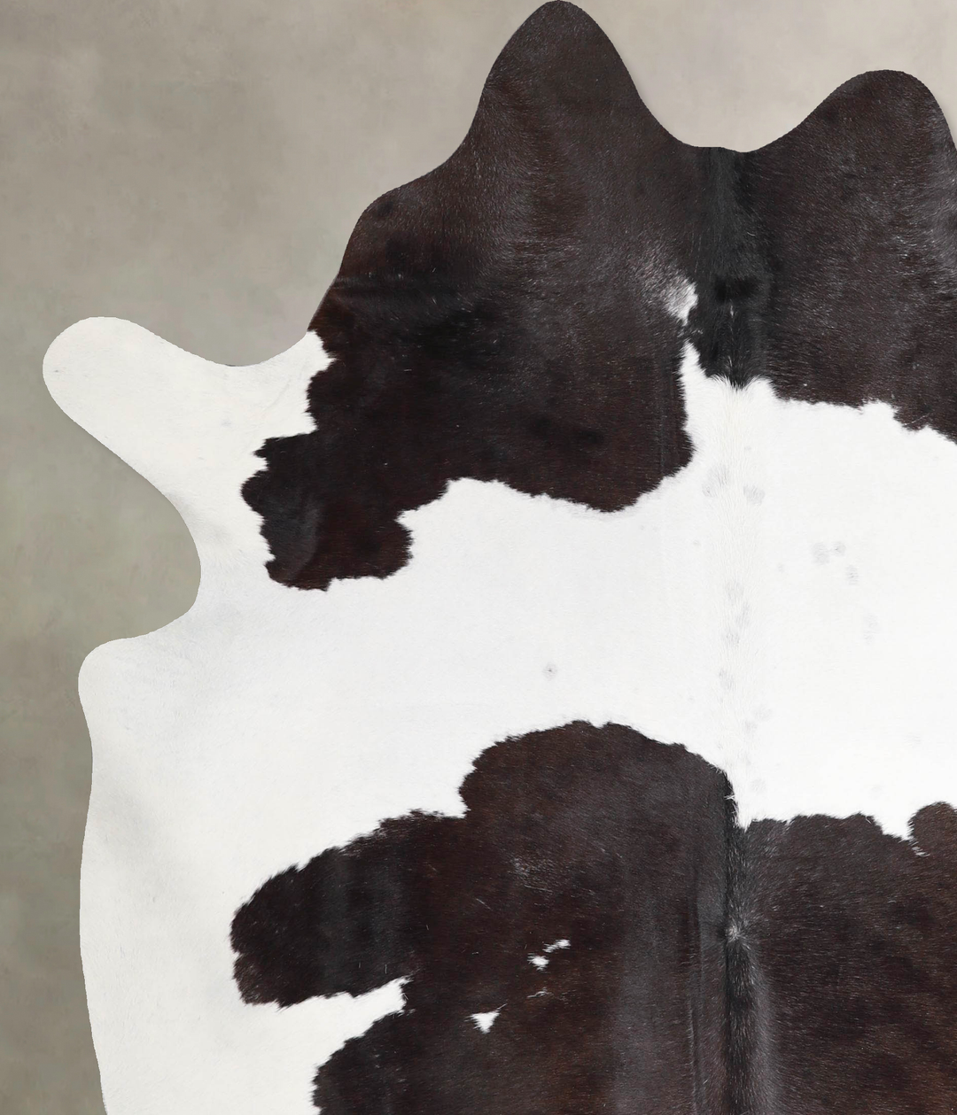 Black and White X-Large Brazilian Cowhide Rug 7'2"H x 5'10"W #A46325 b