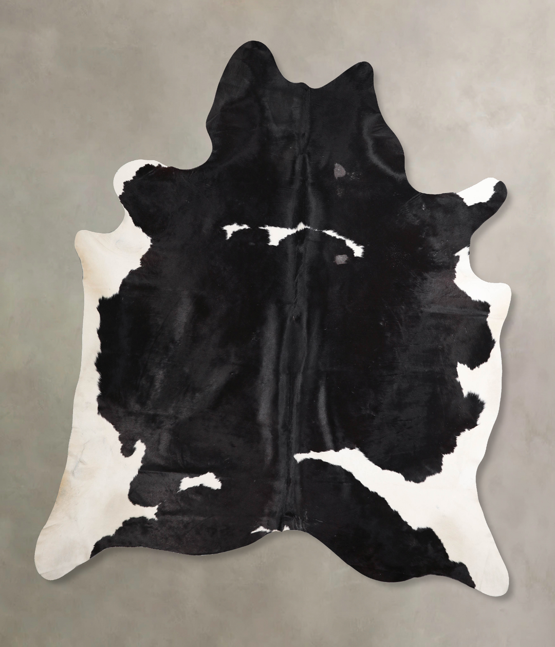 Black and White XX-Large Brazilian Cowhide Rug 8'2"H x 7'0"W #A47120 b