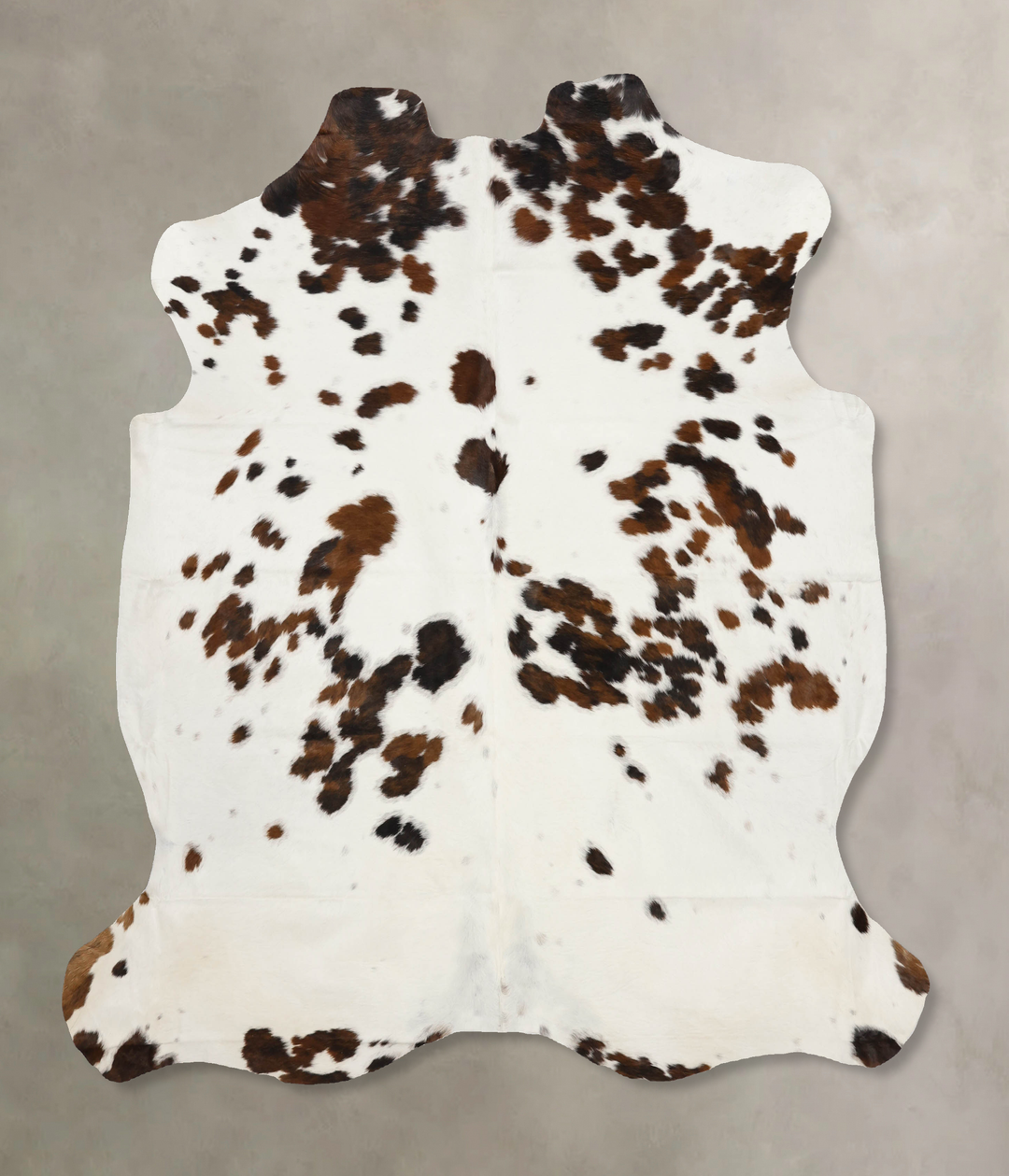 Tricolor X-Large European Cowhide Rug 7'0"H x 6'6"W #B11902 by Hudson
