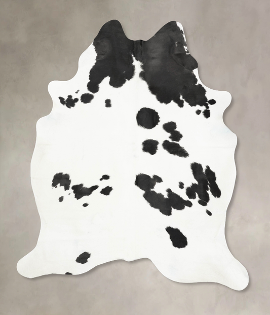 Black and White Cowhide Rug #B15098
