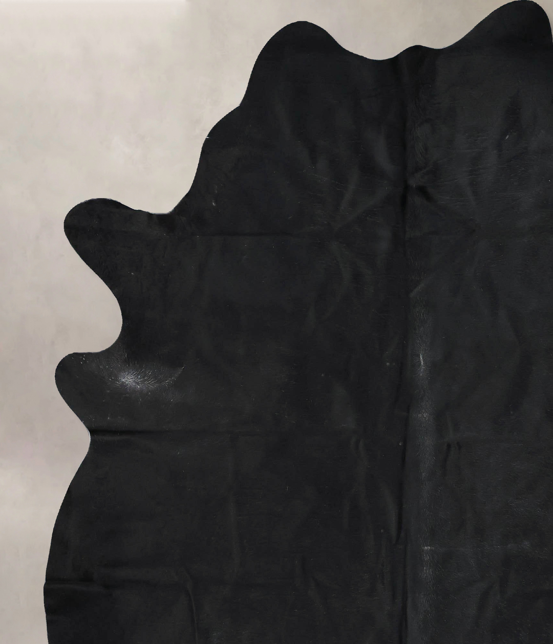 Solid Black XX-Large Brazilian Cowhide Rug 8'2"H x 6'9"W #B17037 by Hu