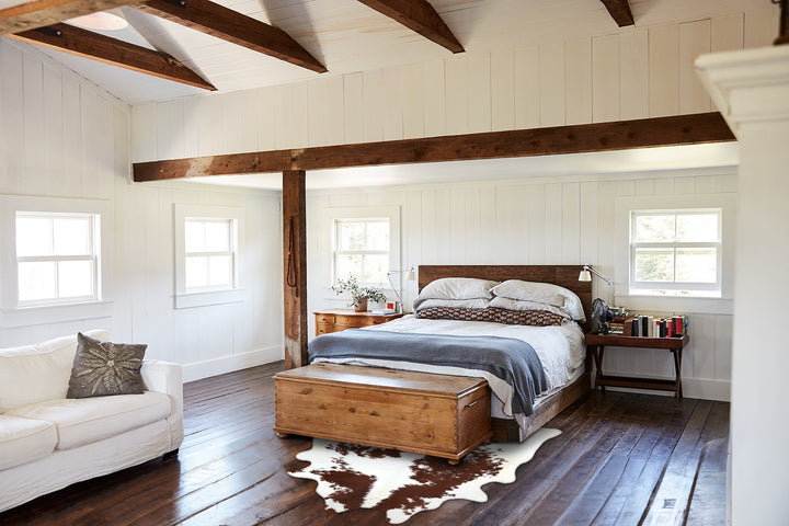 Brown and White X-Large Brazilian Cowhide Rug 7'0"H x 5'10"W #B18672 by Hudson Hides