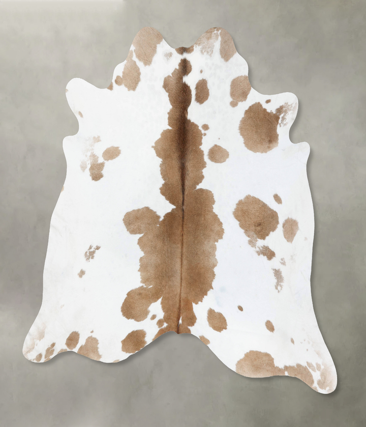 Brown and White XX-Large Brazilian Cowhide Rug 7'9"H x 7'7"W #B18744 by Hudson Hides