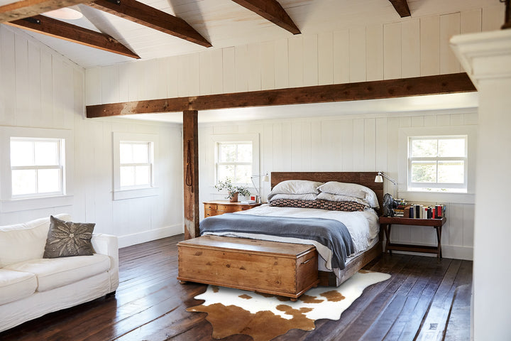 Brown and White XX-Large Brazilian Cowhide Rug 8'6"H x 7'1"W #B18756 by Hudson Hides