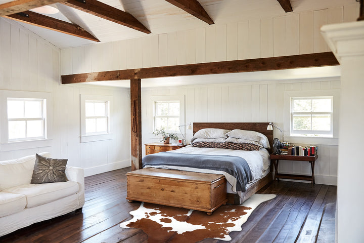 Brown and White XX-Large Brazilian Cowhide Rug 8'7"H x 6'9"W #B18763 by Hudson Hides