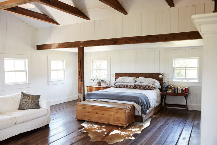 Brown and White X-Large Brazilian Cowhide Rug 7'7"H x 6'1"W #B18797 by Hudson Hides