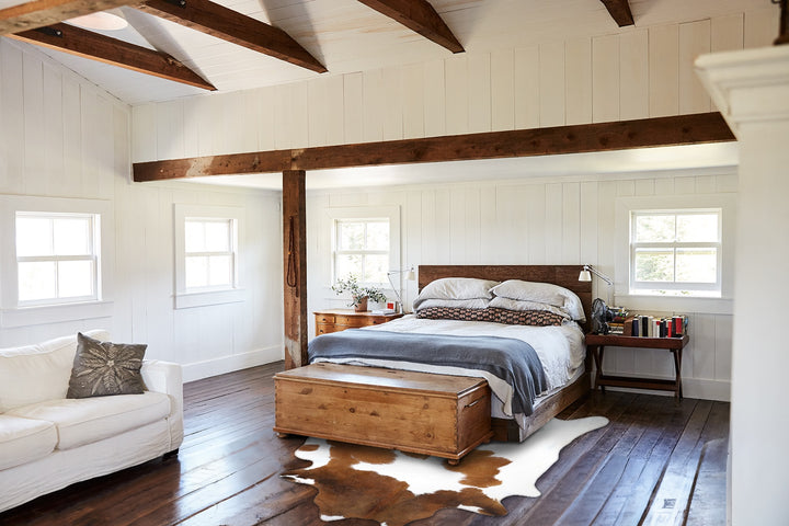 Brown and White XX-Large Brazilian Cowhide Rug 8'7"H x 7'2"W #B18801 by Hudson Hides