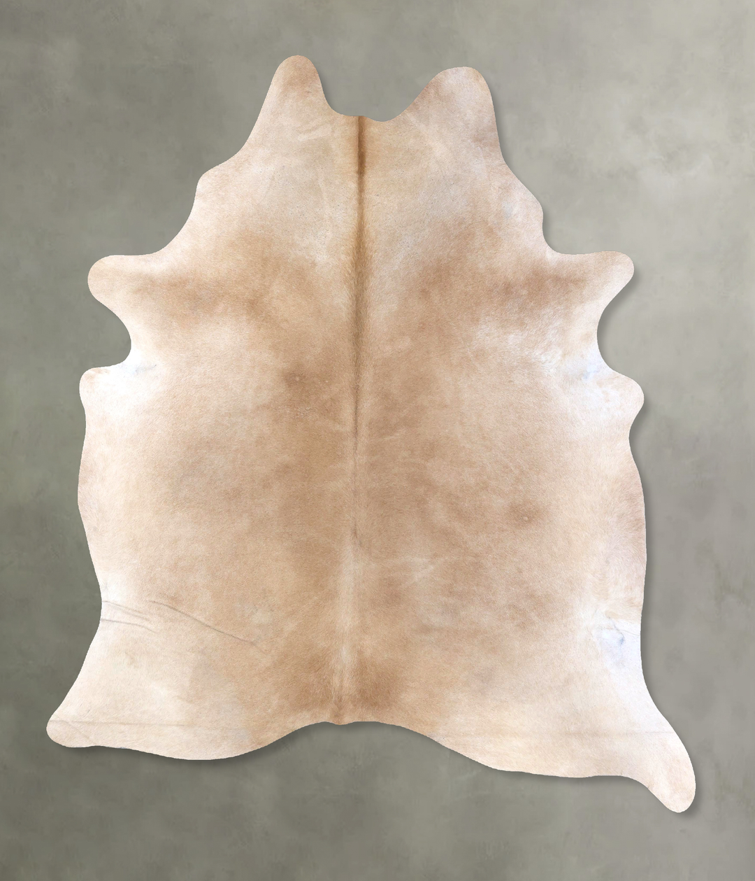 Beige XX-Large Brazilian Cowhide Rug 8'3"H x 6'4"W #B19926 by Hudson H