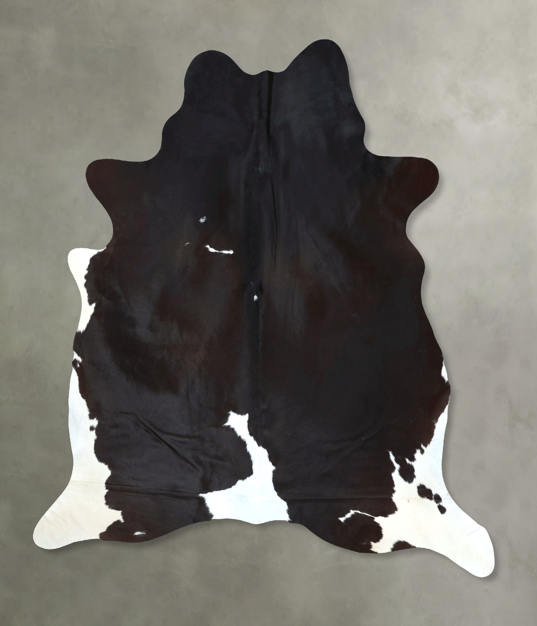 Black and White XX-Large Brazilian Cowhide Rug 8'4"H x 7'3"W #B20288 b
