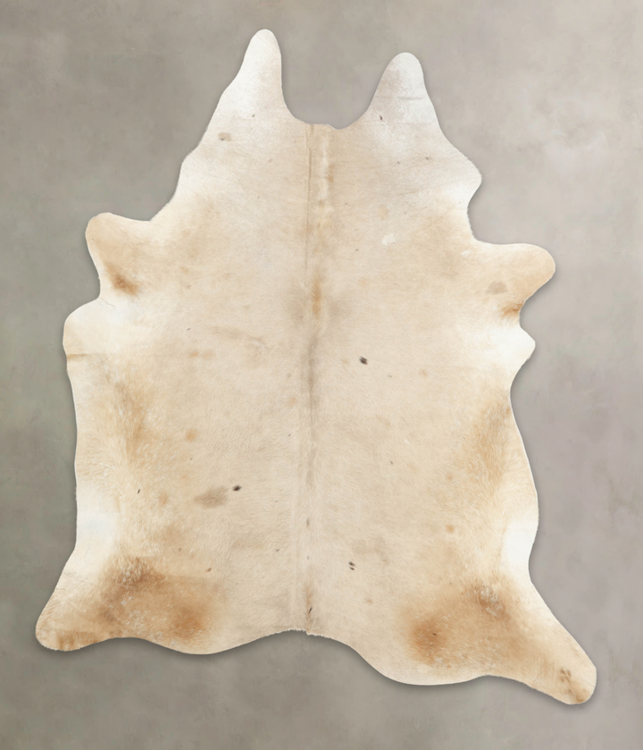 Palomino XX-Large Brazilian Cowhide Rug 8'9"H x 7'1"W #B4683 by Hudson Hides