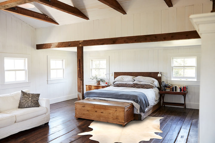 Palomino XX-Large Brazilian Cowhide Rug 8'1"H x 7'0"W #B4756 by Hudson Hides