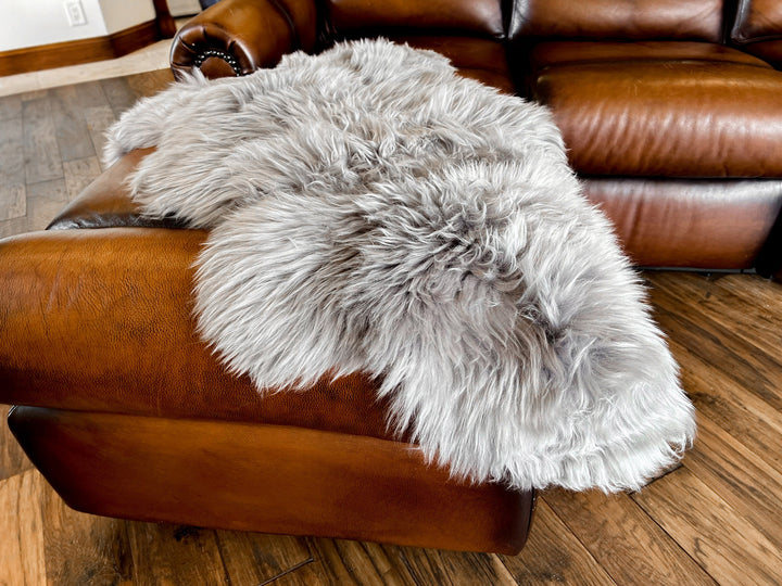 Grey New Zealand Sheepskin 2' x 3' by Hudson Hides