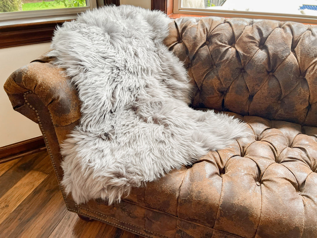 Grey New Zealand Sheepskin 2' x 3' by Hudson Hides