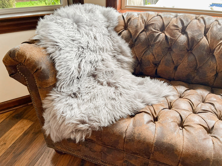 Grey New Zealand Sheepskin 2' x 3' by Hudson Hides