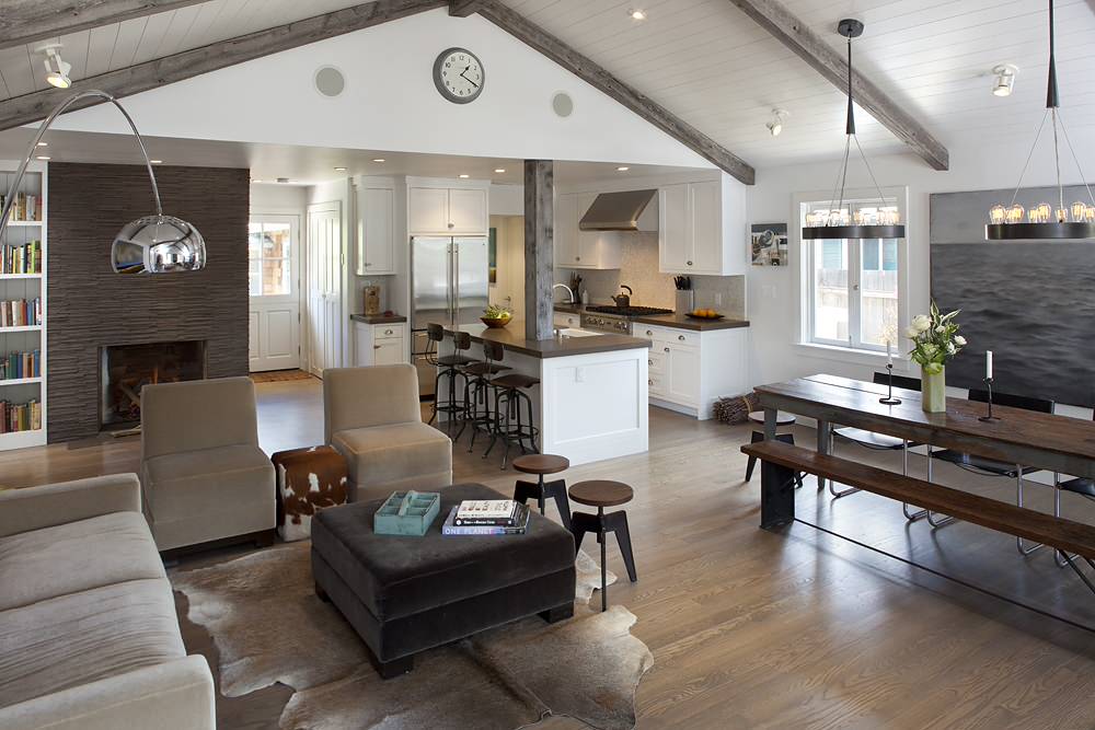 Transform Your Space: Cowhide Rug Living Room Decor Ideas