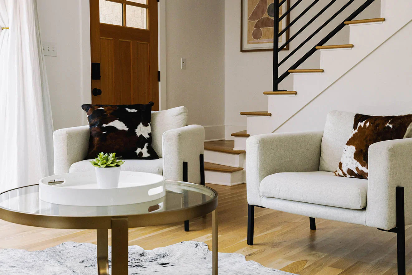 Cowhide Chic: 7 Tips and Ideas for Decorating with Cowhide in Your Home