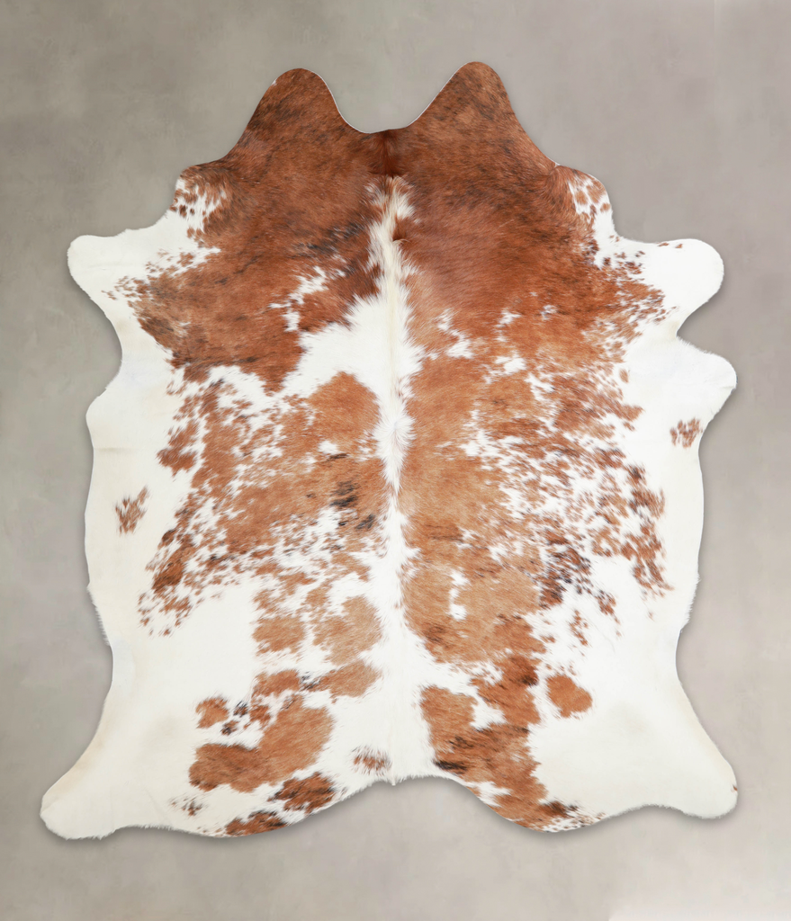 Brown and White XX-Large Brazilian Cowhide Rug 7'6"H x 6'8"W #A22052 by Hudson Hides