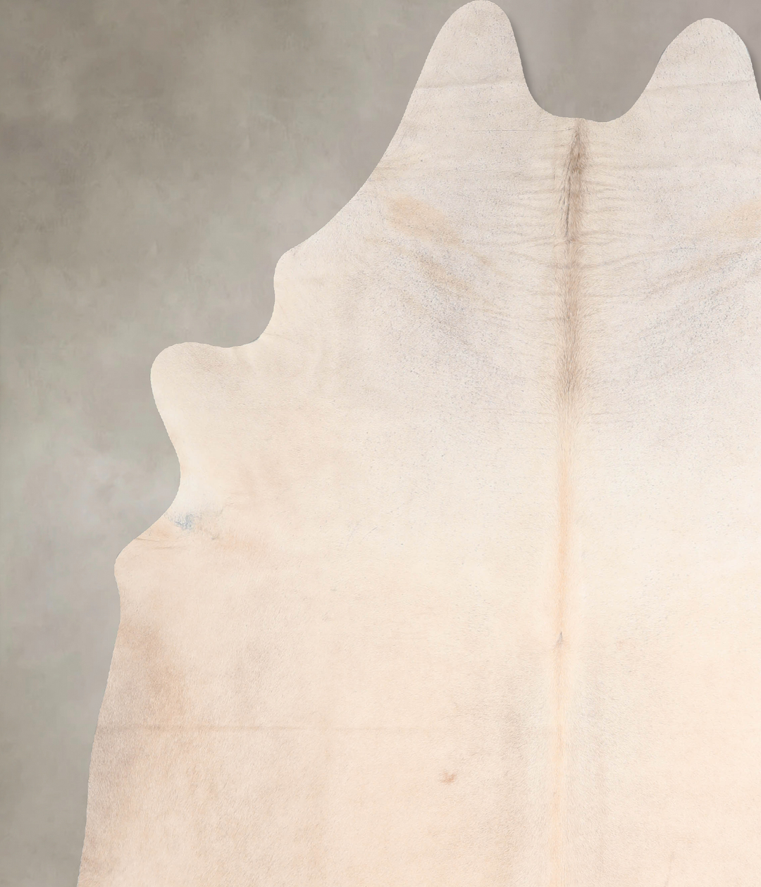 Palomino XX-Large Brazilian Cowhide Rug 8'3"H x 7'1"W #A31342 by Hudso