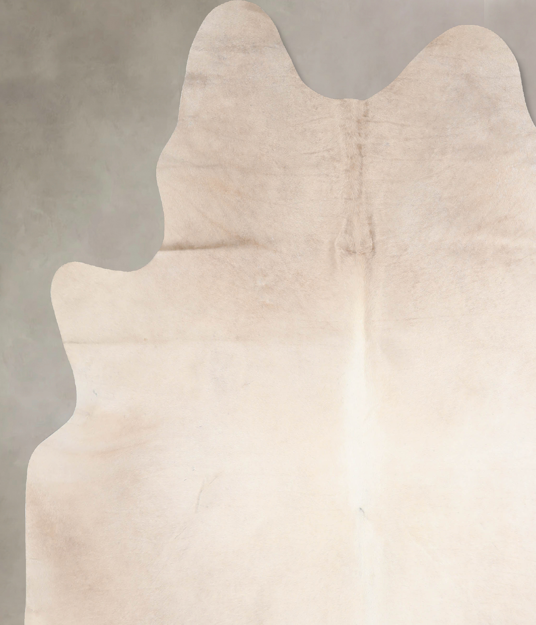 Palomino X-Large Brazilian Cowhide Rug 7'9"H x 6'4"W #A31625 by Hudson