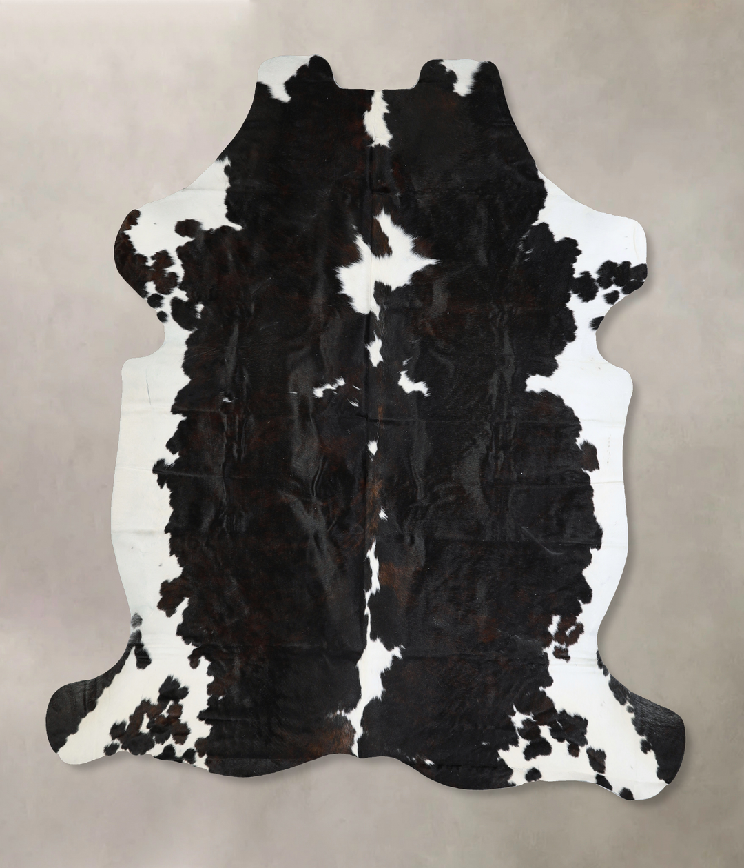 Black and White X-Large Brazilian Cowhide Rug 7'0"H x 6'1"W #A40528 by