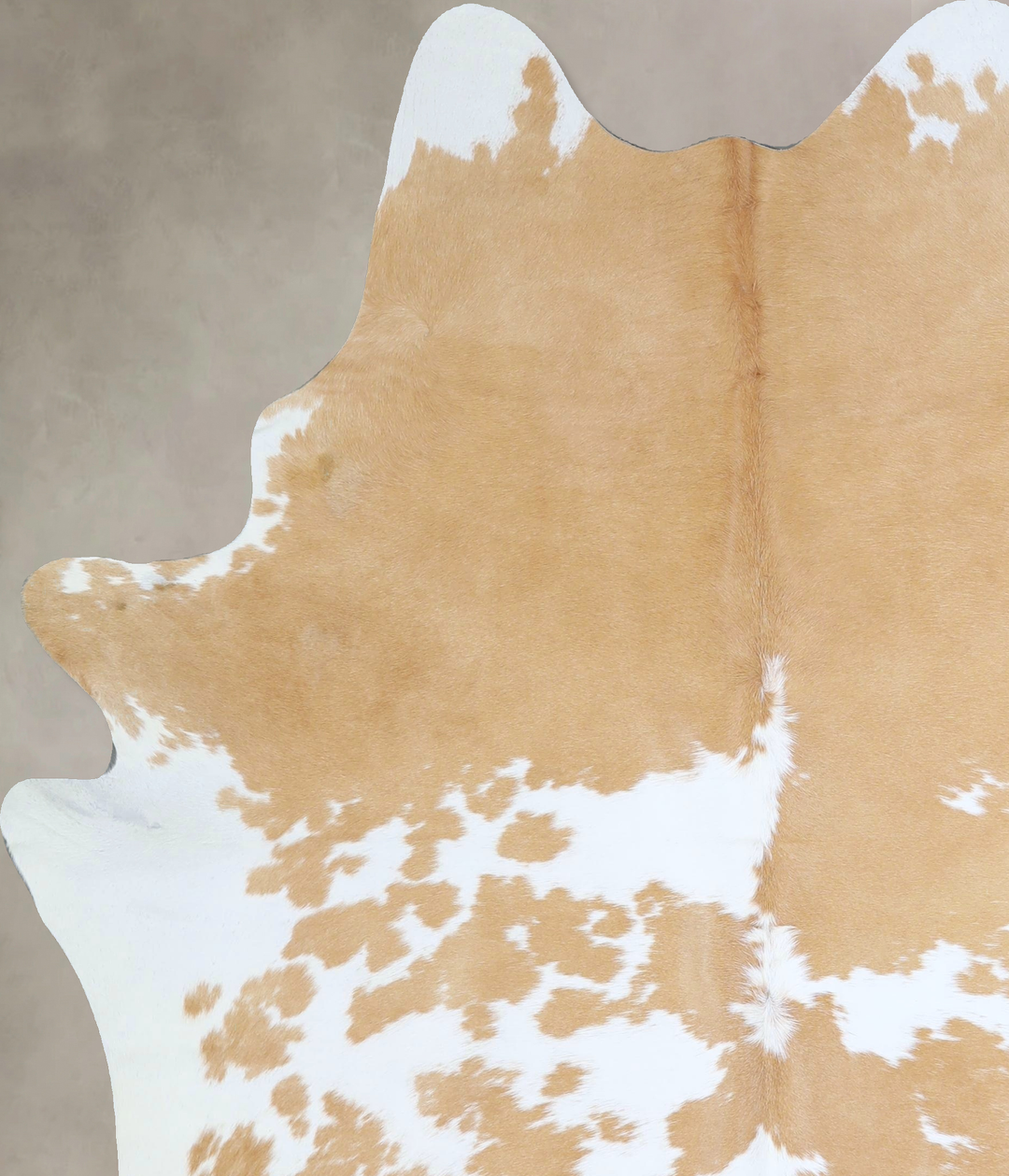 Beige and White X-Large Brazilian Cowhide Rug 7'4"H x 5'9"W #A43101 by