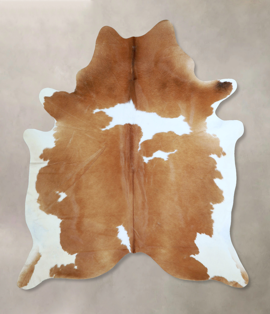 Beige and White XX-Large Brazilian Cowhide Rug 7'10"H x 6'5"W #A43305 by Hudson Hides