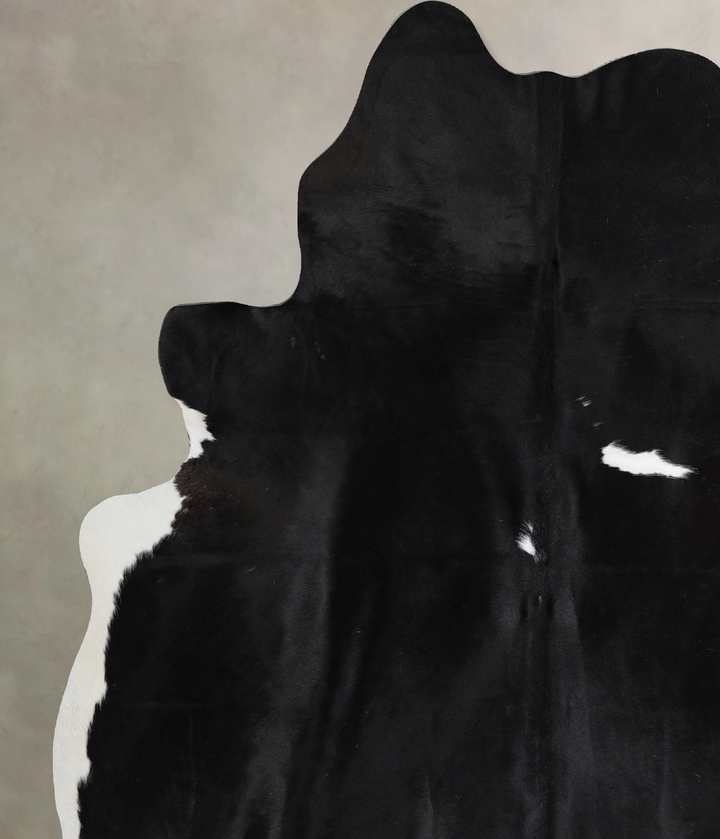 Black and White X-Large Brazilian Cowhide Rug 7'10"H x 6'3"W #A43525 by Hudson Hides