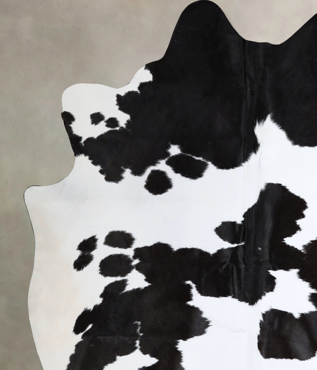 Black and White XX-Large Brazilian Cowhide Rug 8'0"H x 6'10"W #A43635 