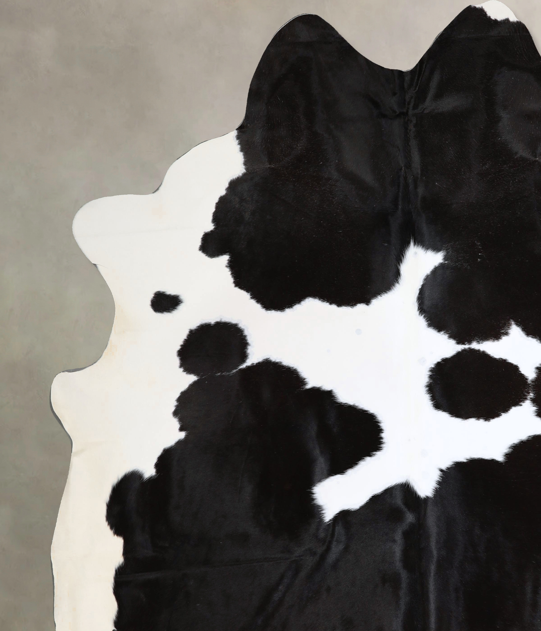 Black and White XX-Large Brazilian Cowhide Rug 8'8"H x 7'5"W #A43672 b