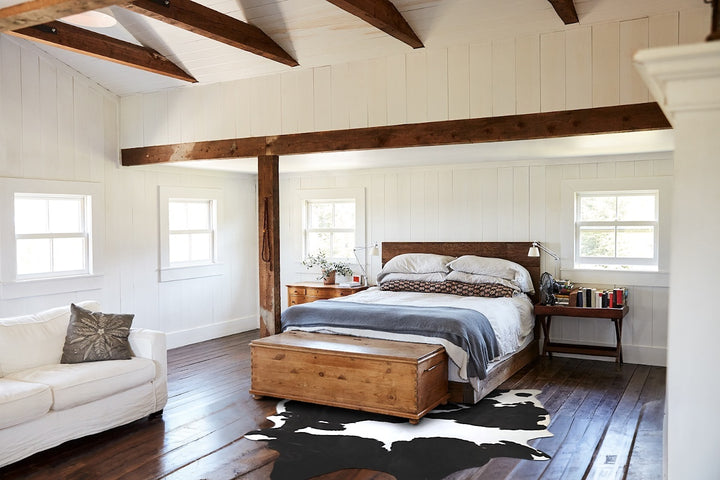 Black and White X-Large Brazilian Cowhide Rug 7'11"H x 5'10"W #A43861 by Hudson Hides