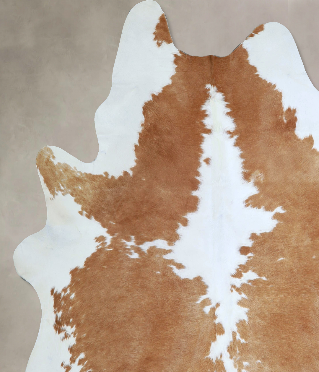 Beige and White XX-Large Brazilian Cowhide Rug 8'0"H x 6'10"W #A43980 