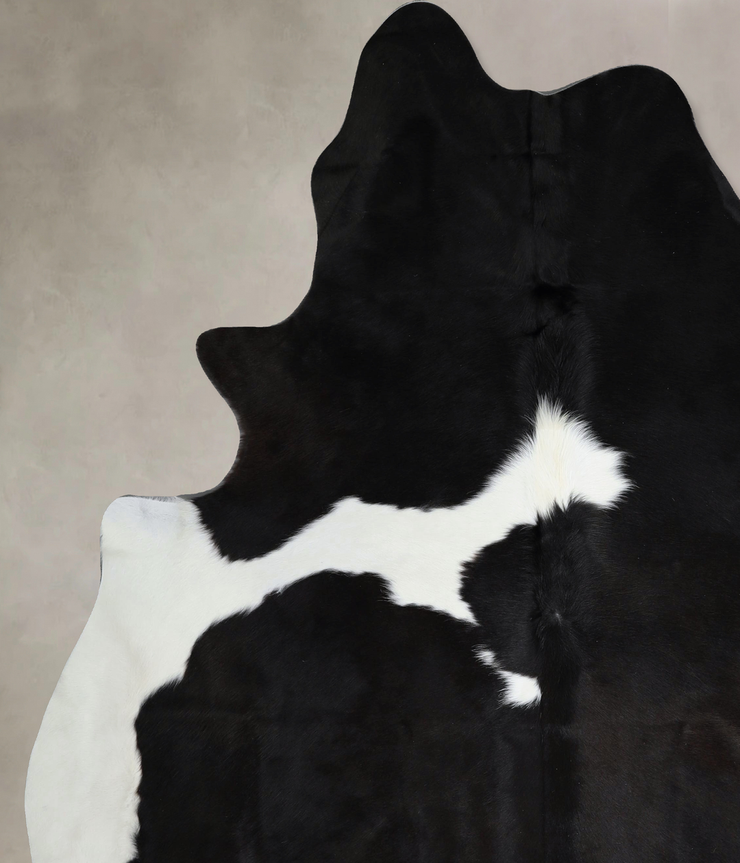 Black and White XX-Large Brazilian Cowhide Rug 8'3"H x 7'0"W #A44232 b