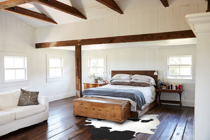 Black and White XX-Large Brazilian Cowhide Rug 7'11"H x 6'7"W #A44283 by Hudson Hides