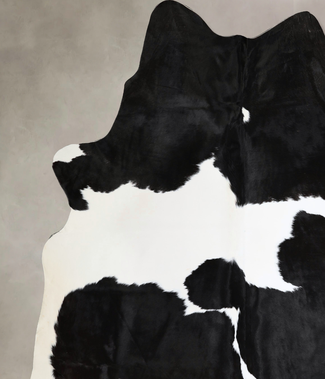 Black and White XX-Large Brazilian Cowhide Rug 8'7"H x 7'2"W #A44444 b