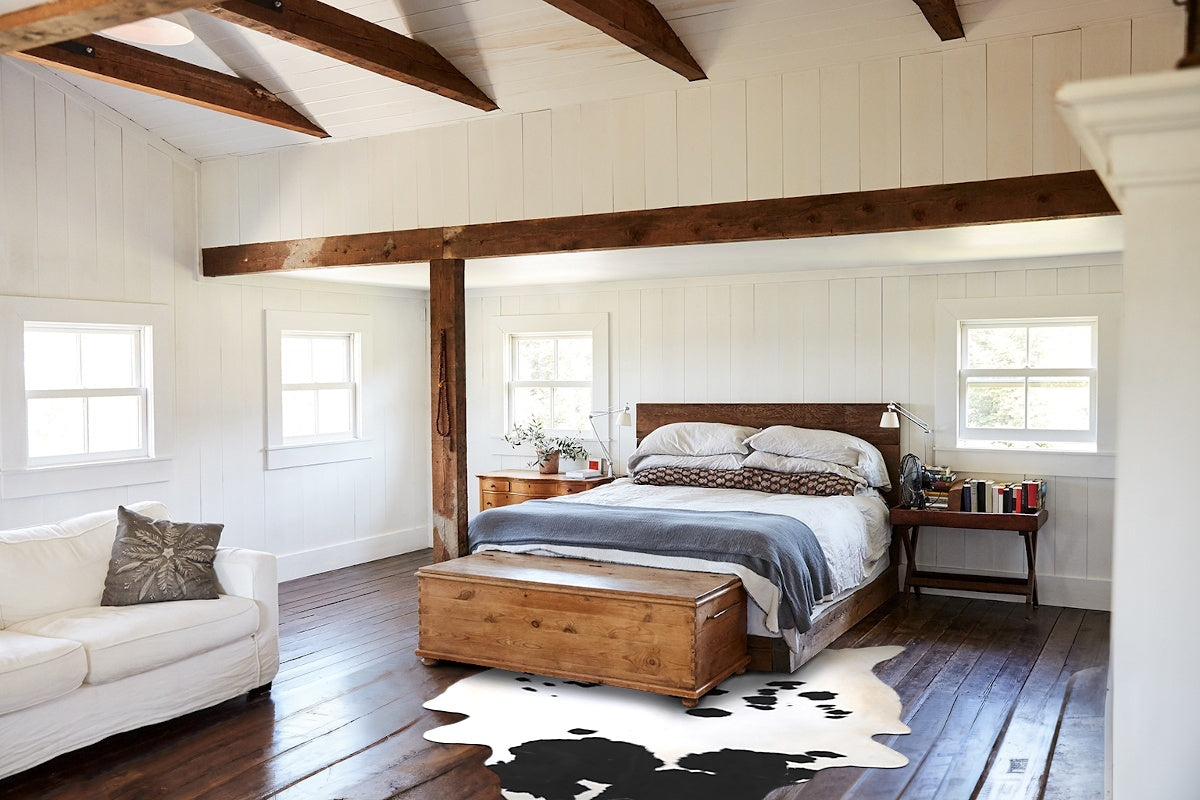 Black and White XX-Large Brazilian Cowhide Rug 8'6"H x 6'8"W #A44618 by Hudson Hides