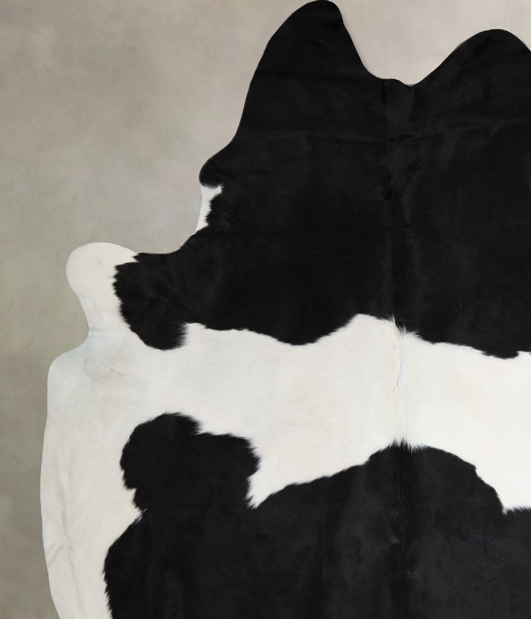 Black and White XX-Large Brazilian Cowhide Rug 8'8"H x 6'9"W #A44619 b