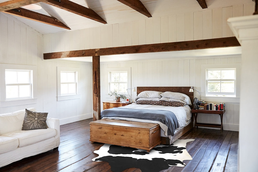 Black and White XX-Large Brazilian Cowhide Rug 8'1"H x 7'3"W #A44921 b