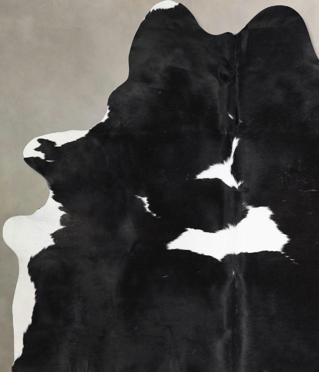 Black and White XX-Large Brazilian Cowhide Rug 8'0"H x 6'5"W #A46200 b
