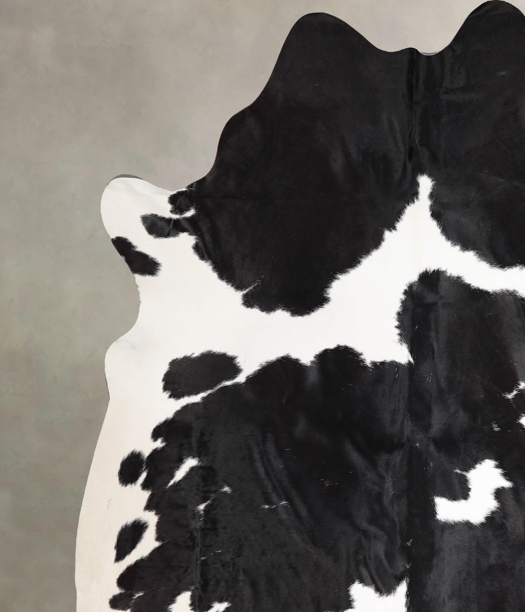 Black and White XX-Large Brazilian Cowhide Rug 8'5"H x 7'7"W #A46720 b