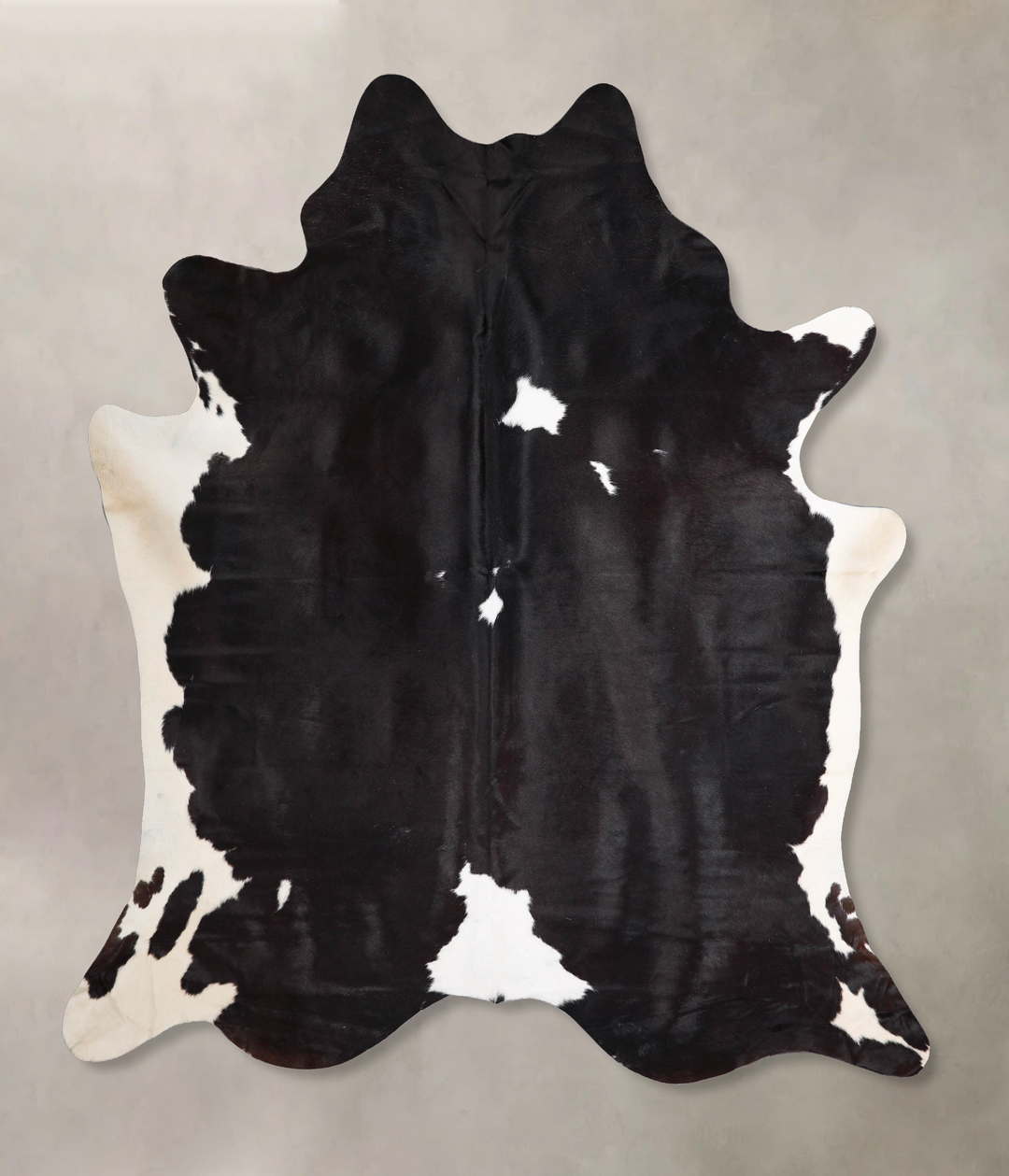Black and White XX-Large Brazilian Cowhide Rug 8'3"H x 7'3"W #A46855 b
