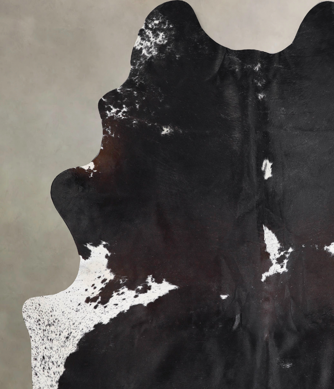 Black and White XX-Large Brazilian Cowhide Rug 8'5"H x 6'5"W #A47213 b