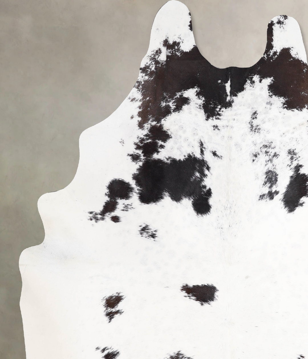 Black and White X-Large Brazilian Cowhide Rug 7'8"H x 5'10"W #A47304 b