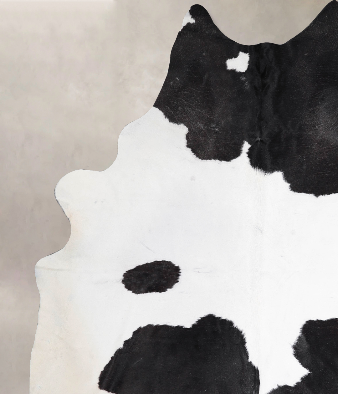 Black and White XX-Large Brazilian Cowhide Rug 8'7"H x 7'3"W #A47370 b