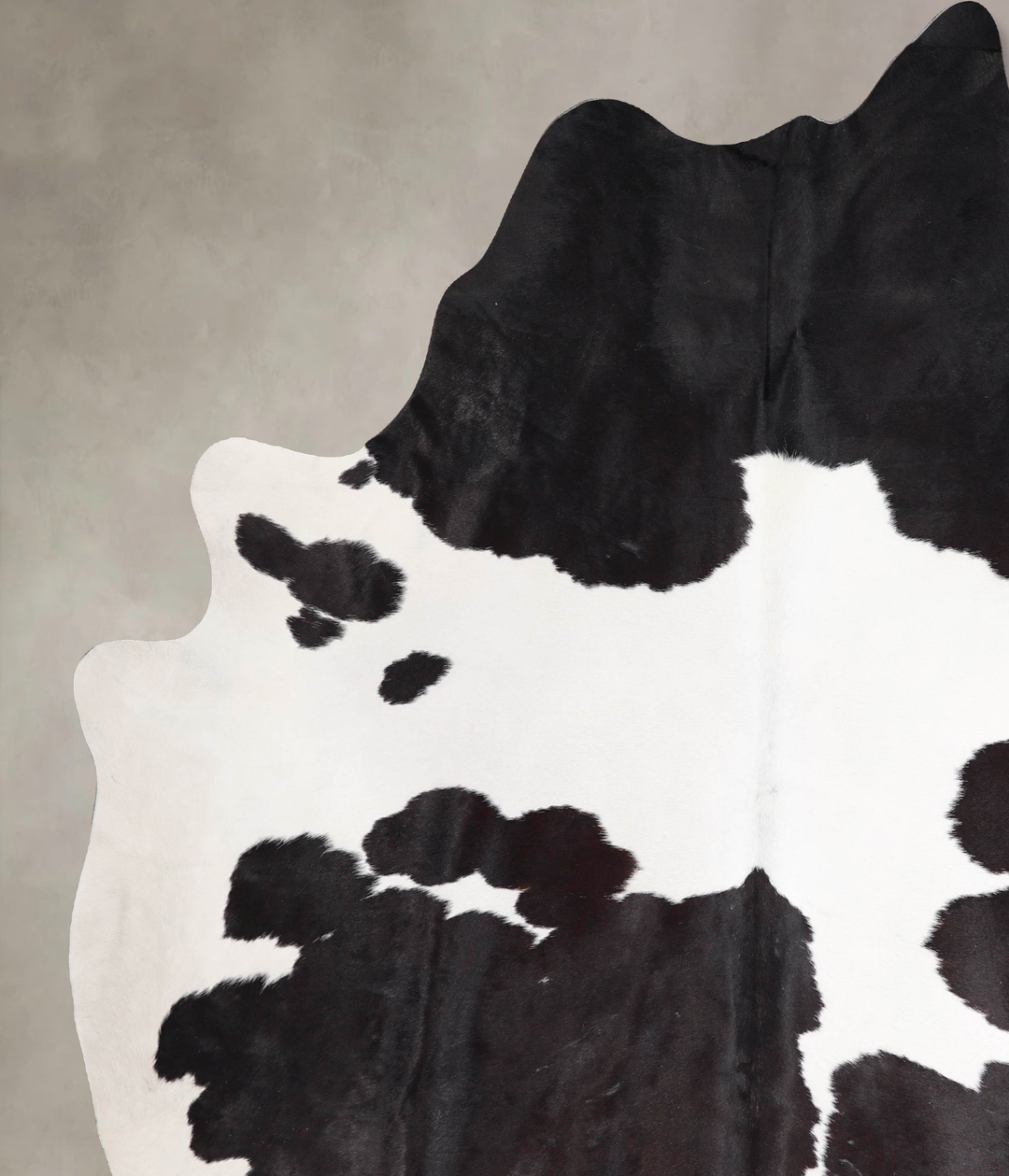 Black and White XX-Large Brazilian Cowhide Rug 8'5"H x 6'10"W #A47427 