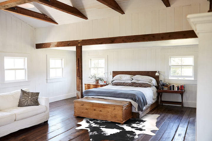 Black and White X-Large Brazilian Cowhide Rug 7'8"H x 6'4"W #A47478 by Hudson Hides