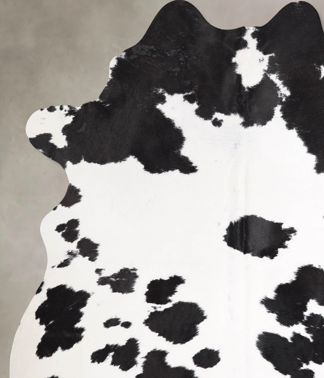 Black and White X-Large Brazilian Cowhide Rug 7'4"H x 5'11"W #A47933 b