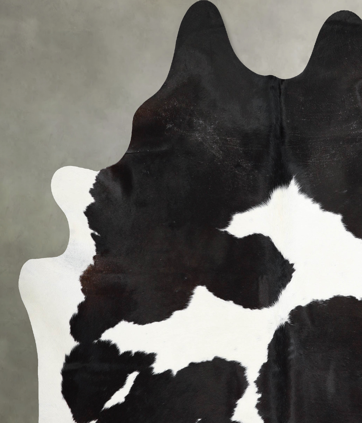 Black and White X-Large Brazilian Cowhide Rug 7'8"H x 6'5"W #A54480 by Hudson Hides